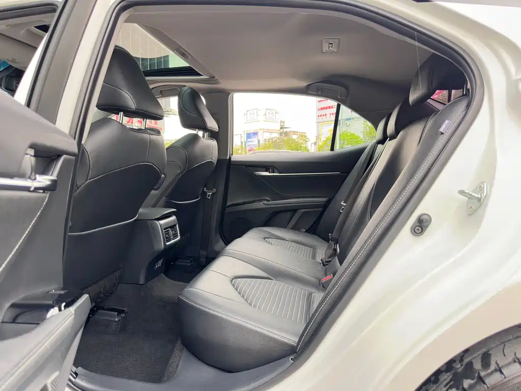 Camry 2023 2.5S Knight Edition купить на сайте DeffCars
