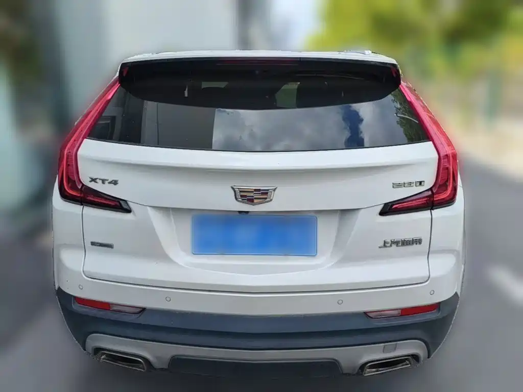 Cadillac XT4 2018 28T two-wheel drive leading model купить на сайте DeffCars