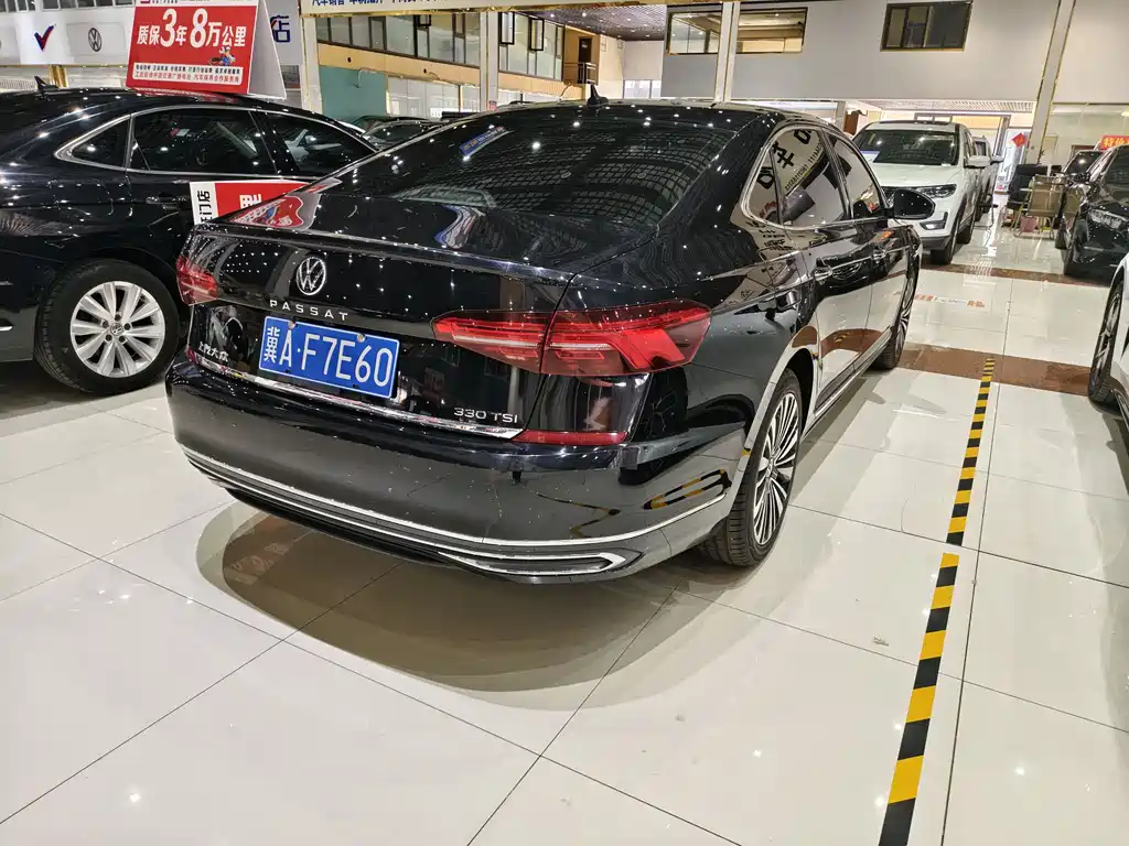 Passat 2020 facelift 330TSI Deluxe Edition National VI купить на сайте DeffCars