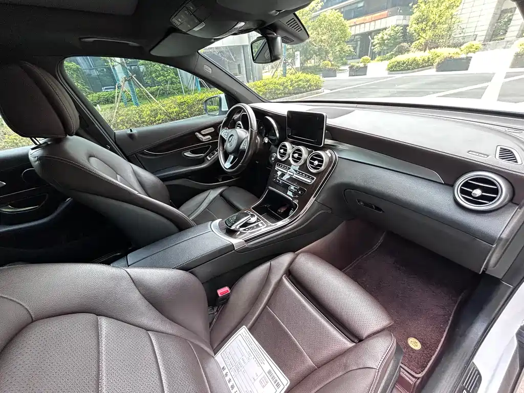 Mercedes-Benz GLC 2019 GLC 260 4MATIC Dynamic купить на сайте DeffCars