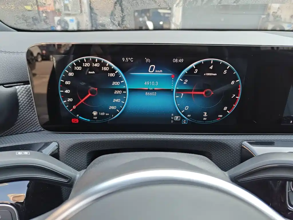 Mercedes-Benz A-Class 2021 facelift A 180 L sports sedan купить на сайте DeffCars