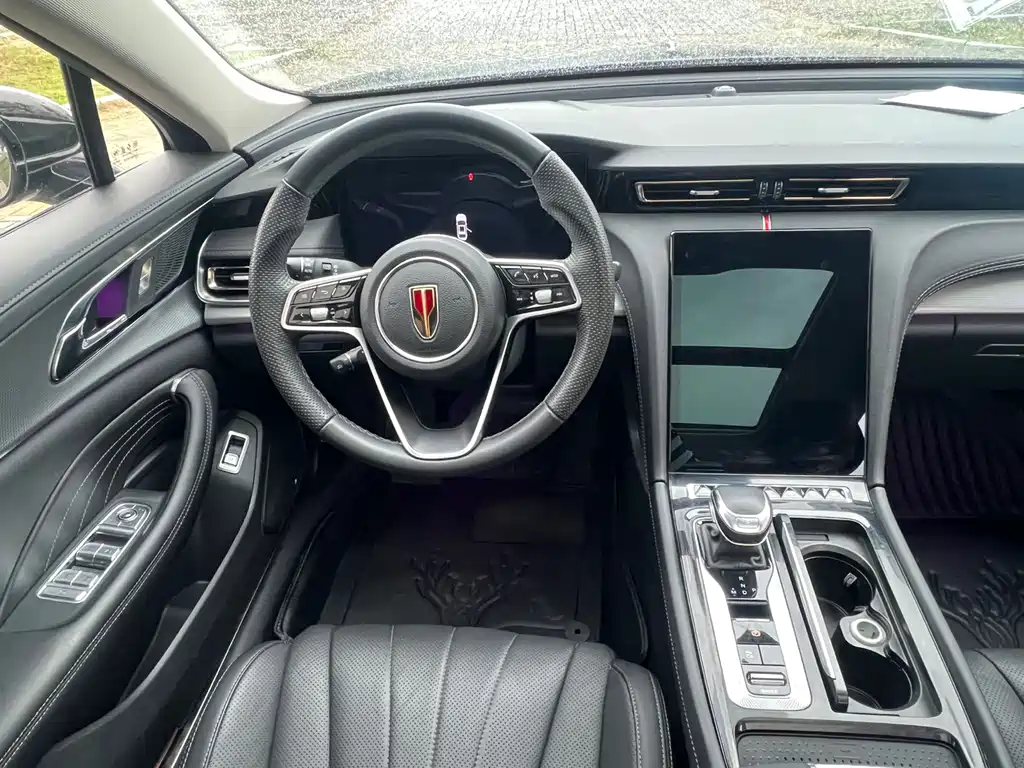 Hongqi H5 2023 2.0T Automatic Zhilianqichang Edition купить на сайте DeffCars