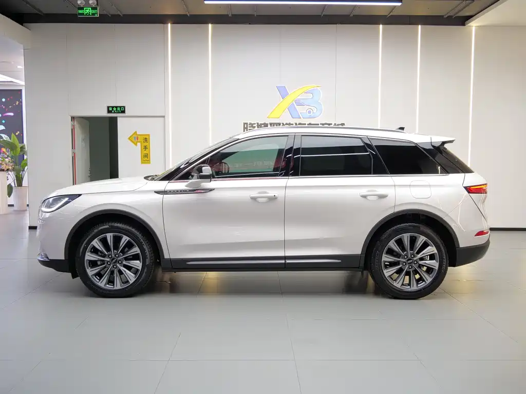 Adventurer 2022 2.0T Two-wheel drive Premium Edition купить на сайте DeffCars