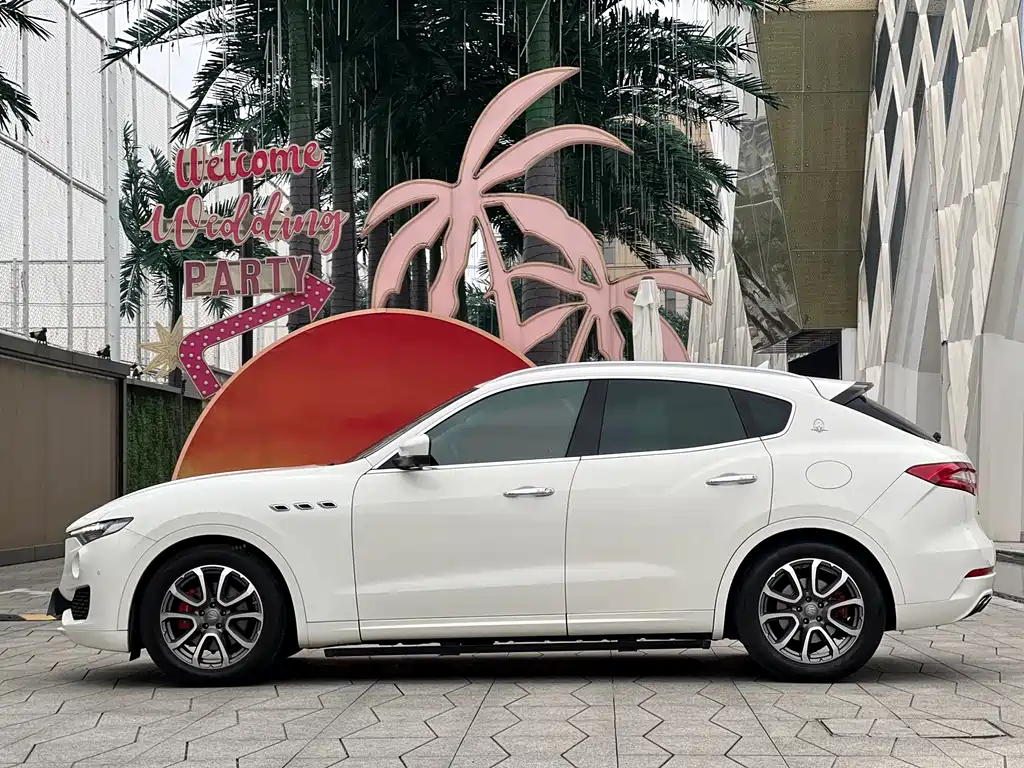 Levante 2016 3.0T standard model купить на сайте DeffCars