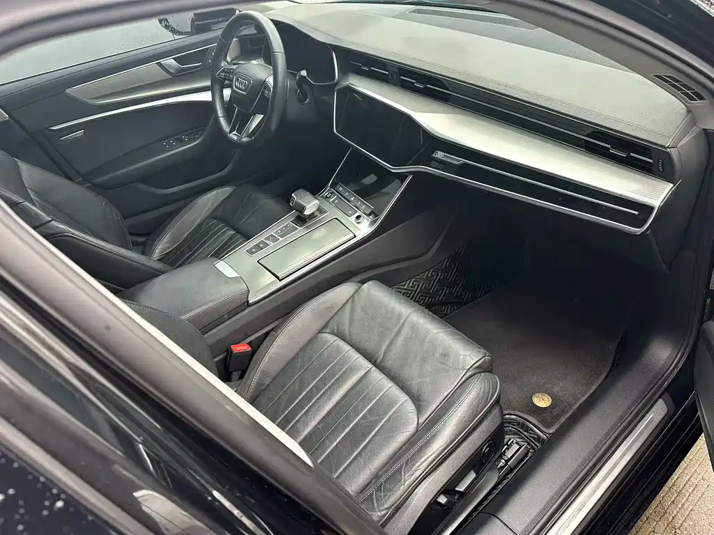 Audi A6L 2021 40 TFSI luxury and elegant model купить на сайте DeffCars