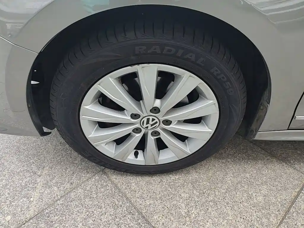 Sagitar 2015 1.6L automatic comfort model купить на сайте DeffCars