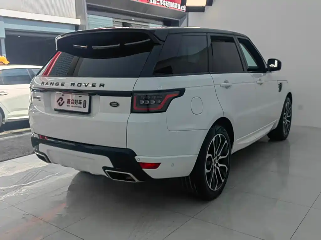 Range Rover Sport 2021 3.0 L6 Black Edition купить на сайте DeffCars