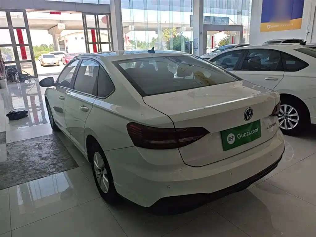 Lavida 2023 facelift 1.5L automatic Deyi version купить на сайте DeffCars