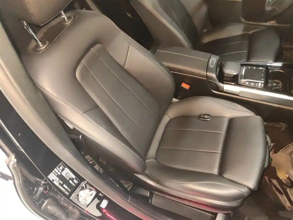 Mercedes-Benz GLB 2023 GLB 220 Fashion Model купить на сайте DeffCars