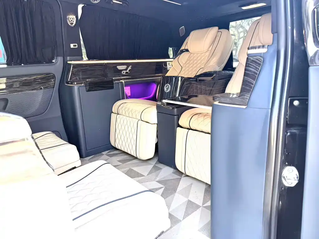 Vito 2021 2.0T Business Edition 7 seats купить на сайте DeffCars