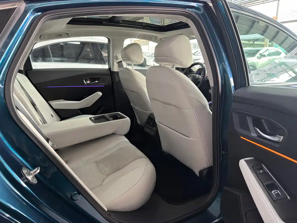 Accord New Energy 2023 2.0L e:PHEV flagship version купить на сайте DeffCars