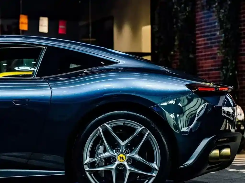 Roma 2020 3.9T V8 купить на сайте DeffCars