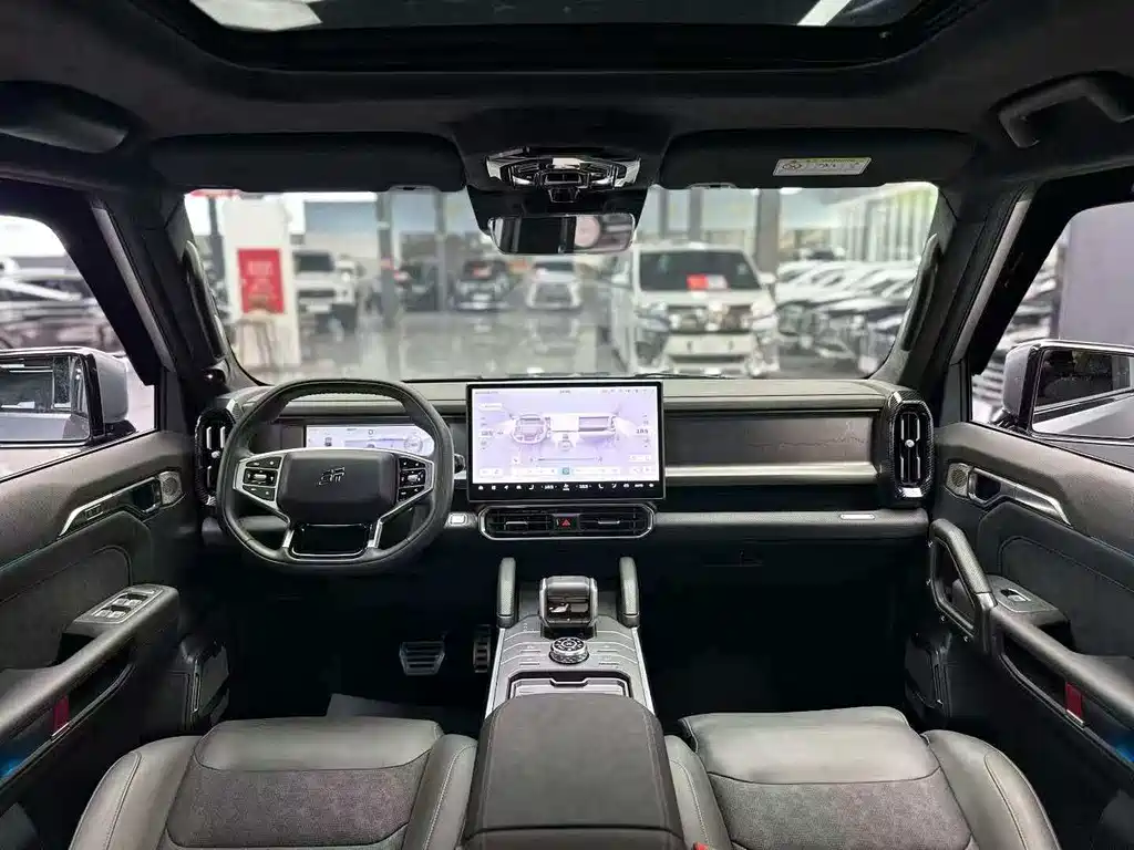Jietu Traveler 2023 2.0T four-wheel drive crossover PRO+ купить на сайте DeffCars