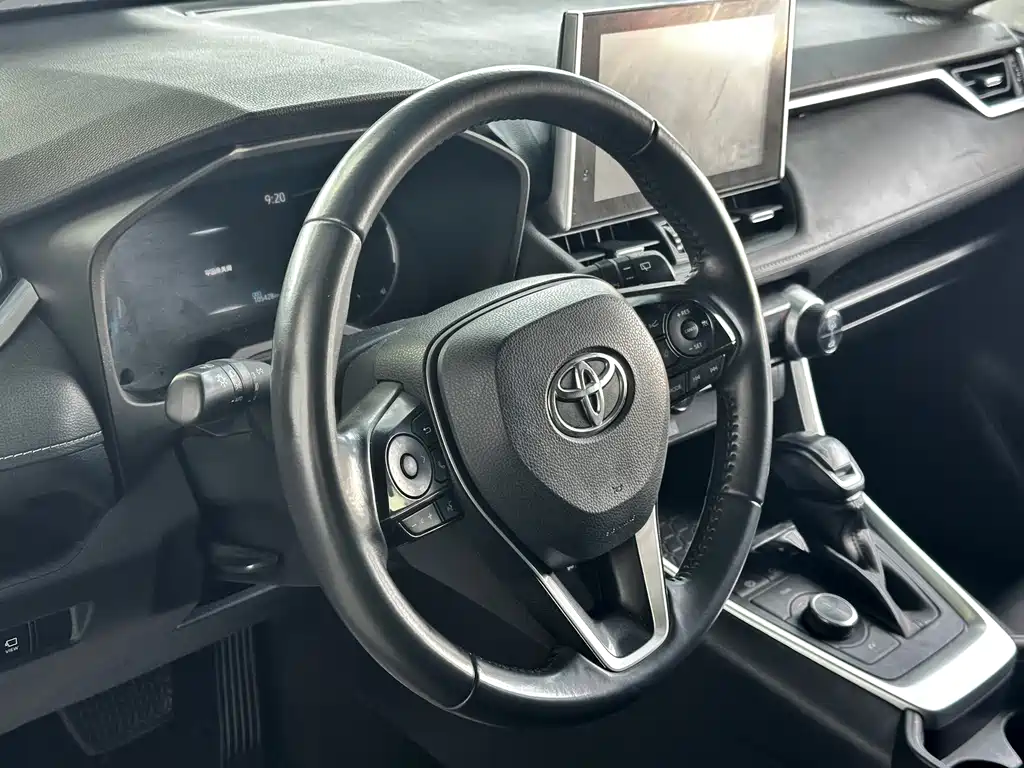 RAV4 Rongfang 2021 dual engine 2.5L E-CVT four-wheel drive elite PLUS version купить на сайте DeffCars