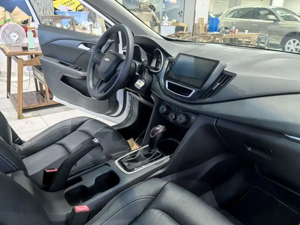 Kovoz 2019 320 automatic sunroof version купить на сайте DeffCars