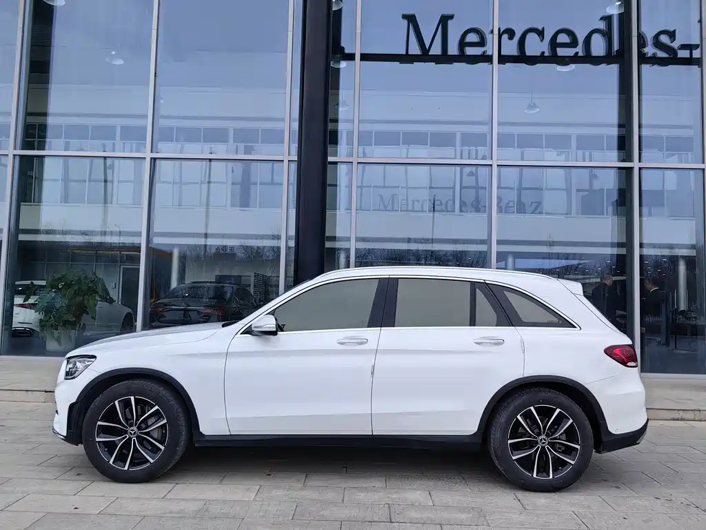 Mercedes-Benz GLC 2020 GLC 260 L 4MATIC luxury model купить на сайте DeffCars