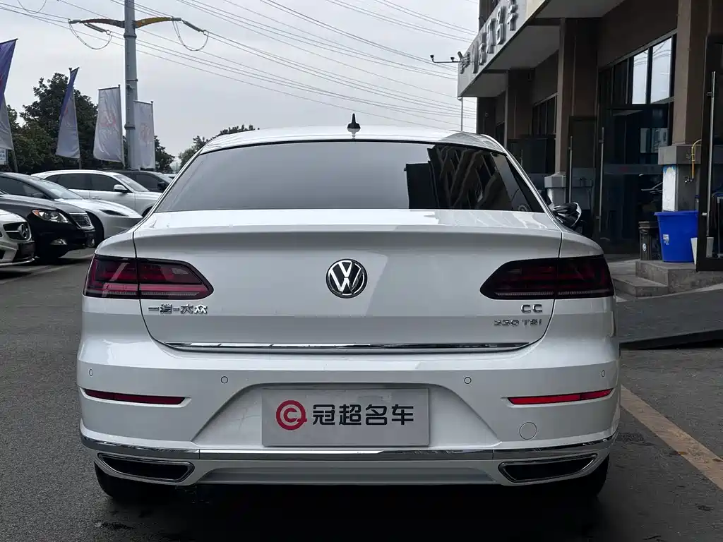 FAW-Volkswagen CC 2020 330TSI Charming Edition National VI купить на сайте DeffCars