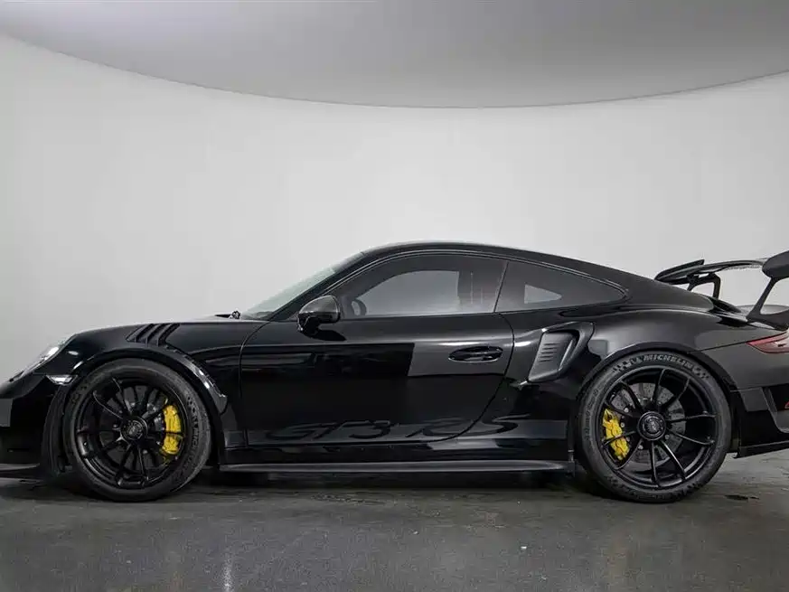 Porsche 911 2018 GT3 RS 4.0L купить на сайте DeffCars