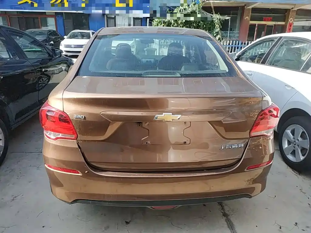 Onix 2019 320 Manual Enjoyment Edition купить на сайте DeffCars