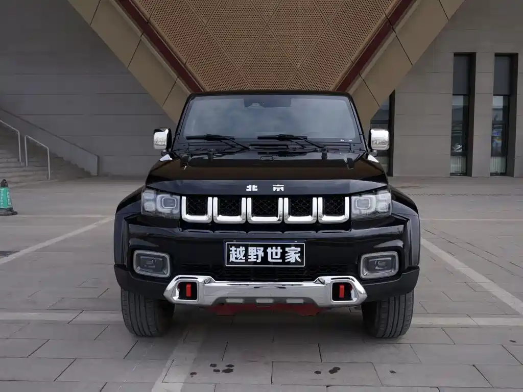Beijing off-road BJ40 2020 2.0T automatic four-wheel drive city hunter version supreme type купить на сайте DeffCars