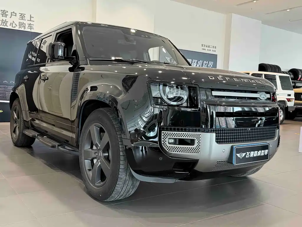 Land Rover Defender 2024 110 3.0T P400 X-DYNAMIC HSE купить на сайте DeffCars