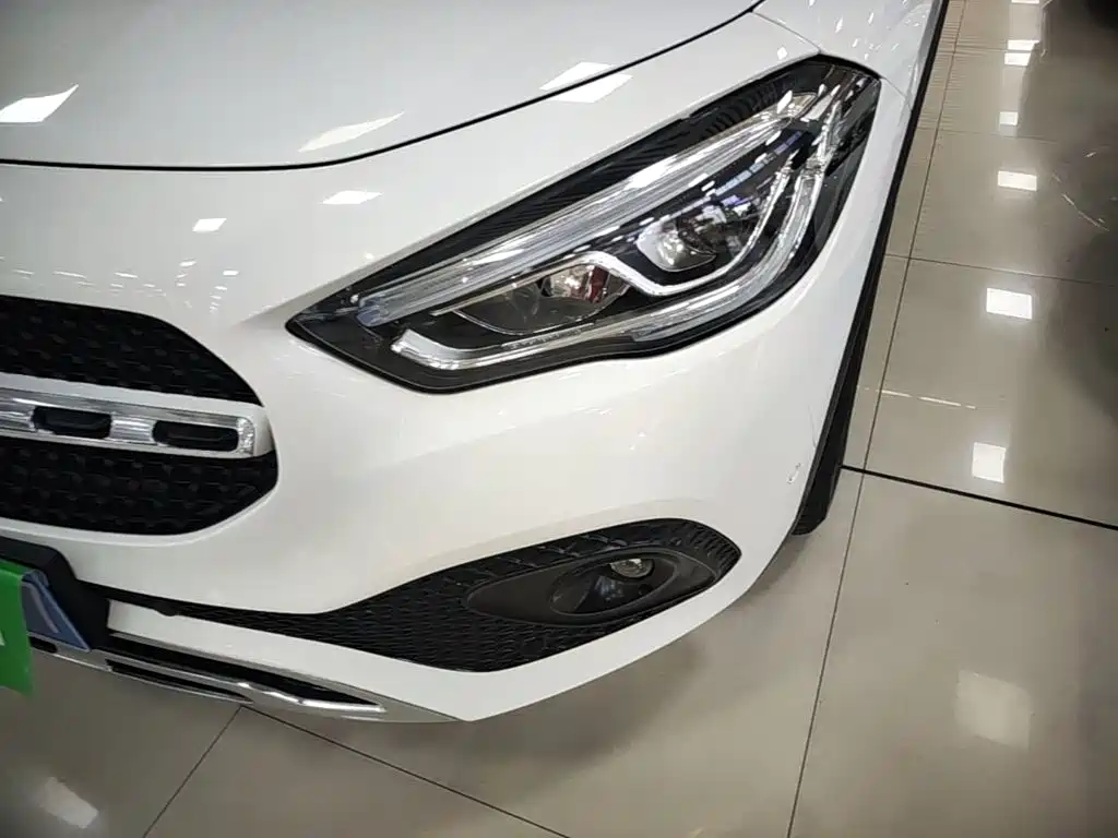 Mercedes GLA 2023 220 купить на сайте DeffCars