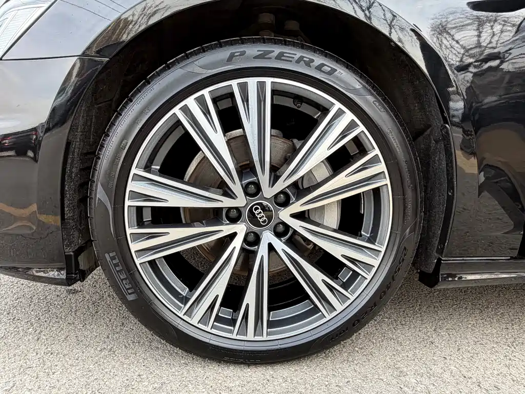 Audi A6L 2023 45 TFSI Premium Dynamic Model купить на сайте DeffCars