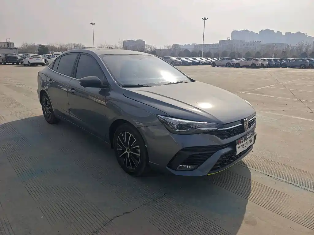 Roewe i5 2021 1.5L CVT Diamond Edition купить на сайте DeffCars