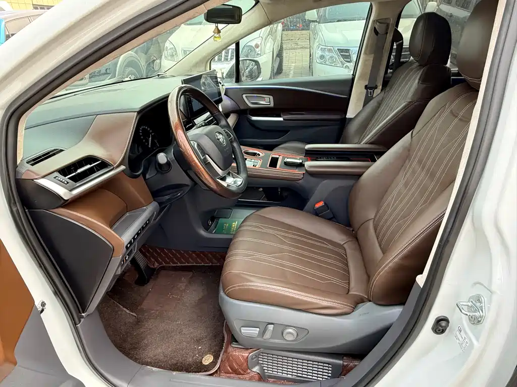Grevia 2023 2.5L Hybrid Comfort Edition купить на сайте DeffCars