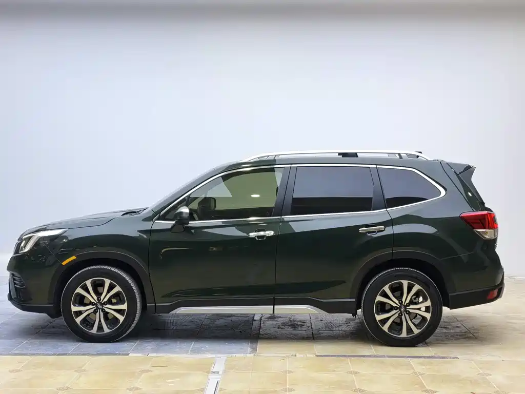 Forester 2022 2.0i AWD Ultimate EyeSight купить на сайте DeffCars