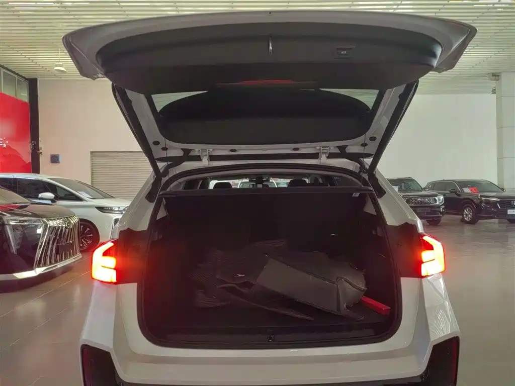 BMW X1 2024 sDrive25Li M Sports Package купить на сайте DeffCars