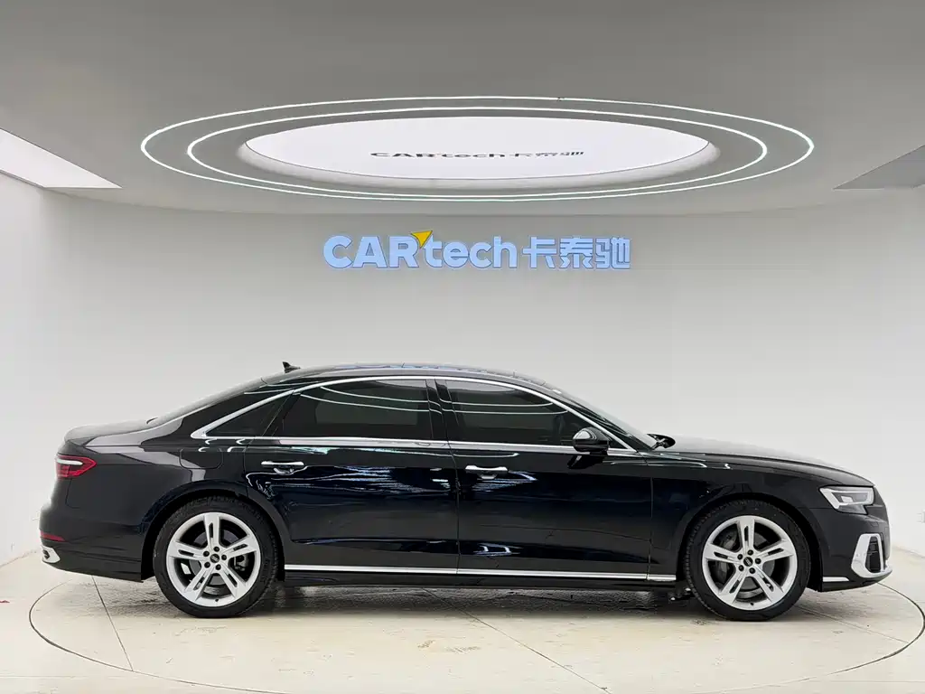 Audi A8 2023 A8L 50 TFSI quattro Premium Selection купить на сайте DeffCars