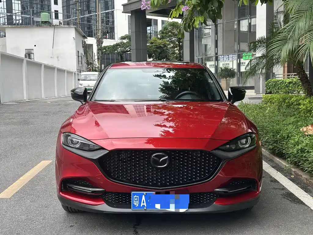 Mazda CX-4 2021 2.0L automatic two-wheel drive Blue Sky Vitality Edition купить на сайте DeffCars
