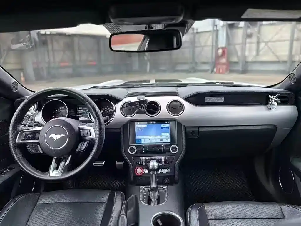 Mustang 2017 2.3T Performance Edition купить на сайте DeffCars