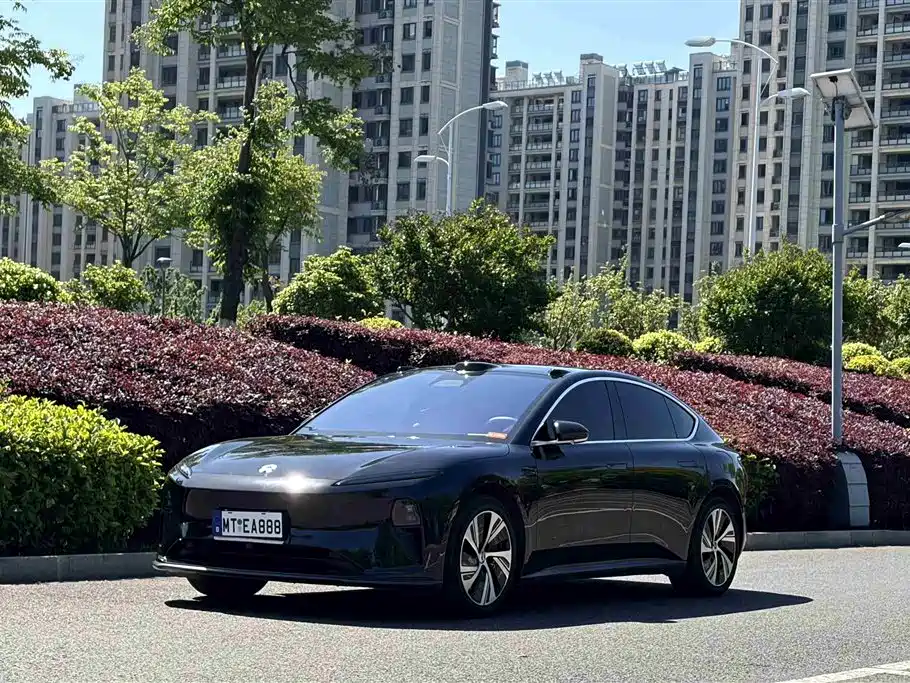 NIO ET5 2024 model 75kWh купить на сайте DeffCars
