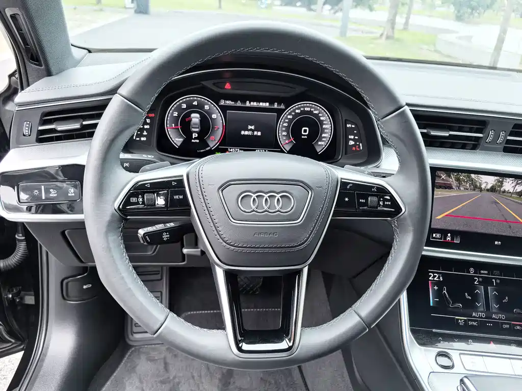 Audi A6L 2024 45 TFSI Premium Dynamic Model купить на сайте DeffCars