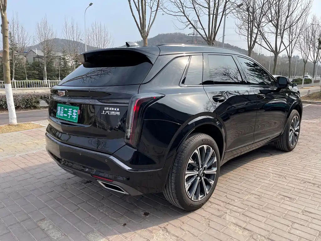Cadillac XT5 2025 2.0T luxury model купить на сайте DeffCars