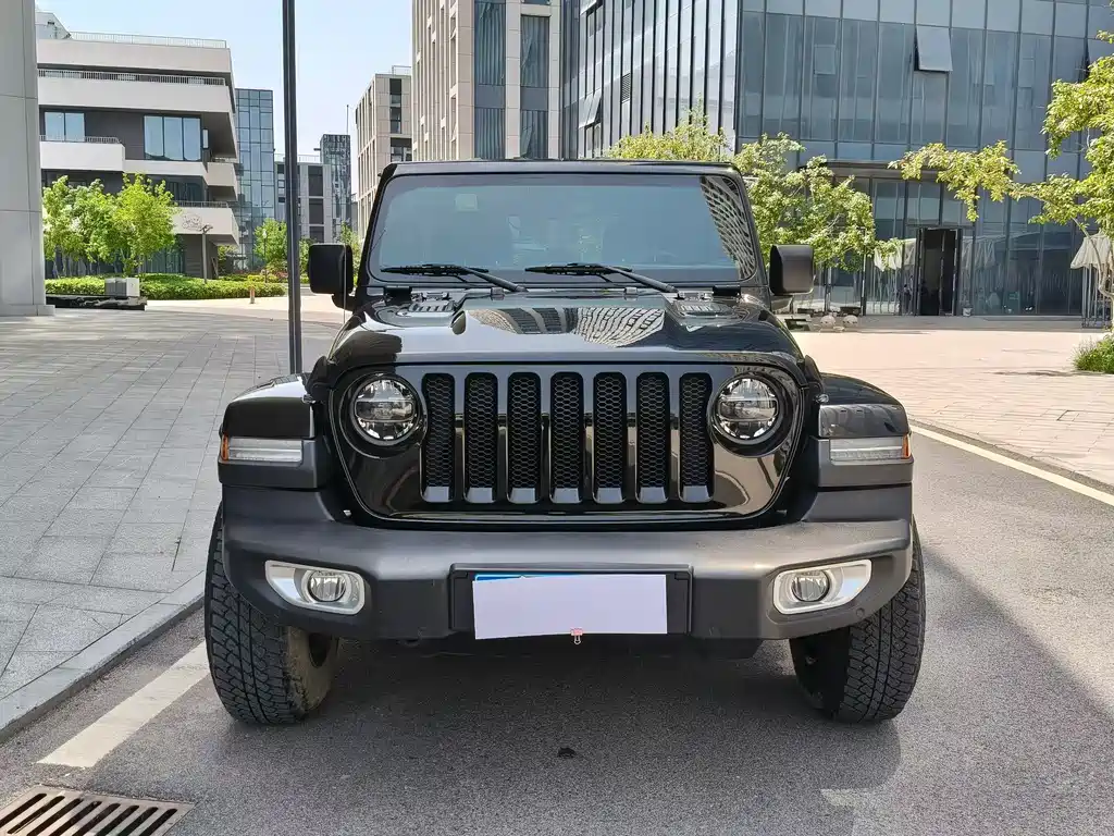 Wrangler 2019 2.0T Sahara four-door version National V купить на сайте DeffCars