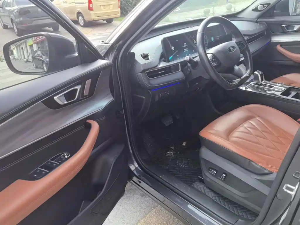 Tiggo 8 PLUS 2021 290TGDI DCT luxury edition купить на сайте DeffCars