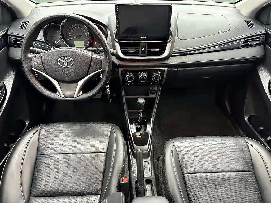 YARiS L Zhixuan 2022 Zhixuan X 1.5L CVT luxury PLUS version купить на сайте DeffCars