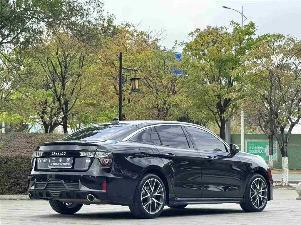 Lynk & Co 03 2021 2.0TD Automatic Champion Edition купить на сайте DeffCars