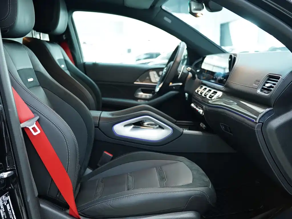 Mercedes-Benz GLE Coupe AMG 2020 AMG GLE 53 4MATIC+ Coupe SUV купить на сайте DeffCars