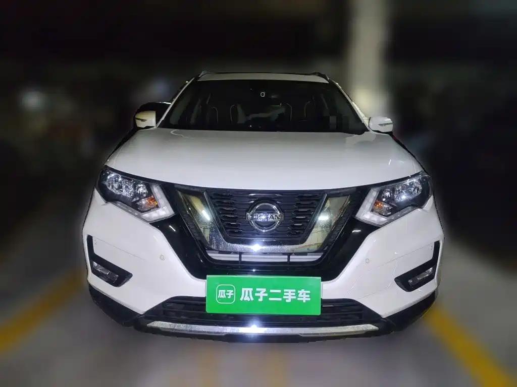X-Trail 2017 2.5L CVT Deluxe Edition 4WD купить на сайте DeffCars