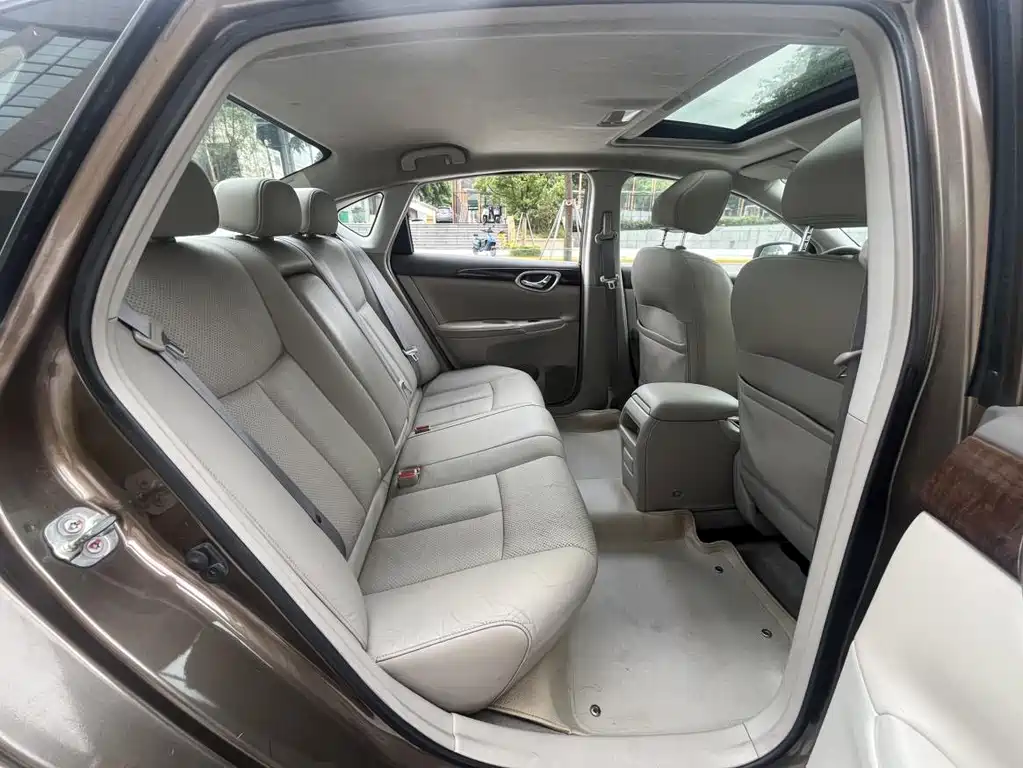 Sylphy 2012 1.6XL manual luxury version купить на сайте DeffCars