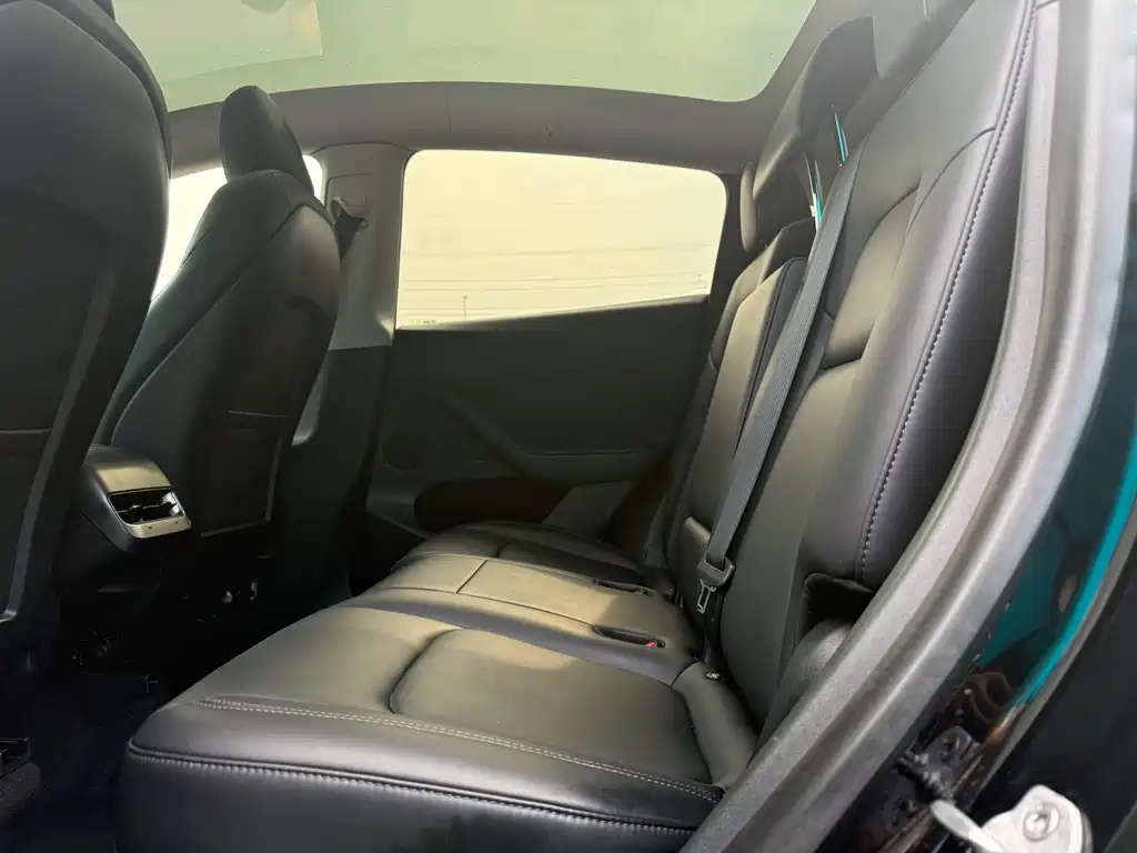 Model Y 2022 facelift rear-wheel drive version купить на сайте DeffCars
