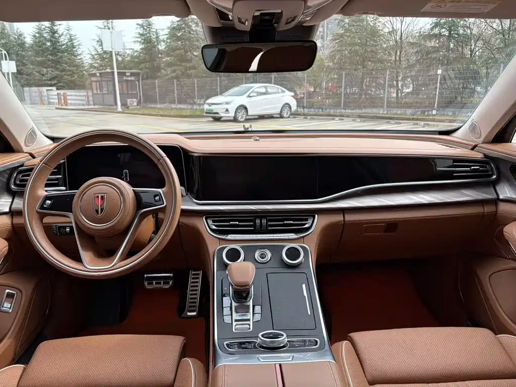 Hongqi H9 2020 2.0T Zhilian Flagship Edition купить на сайте DeffCars