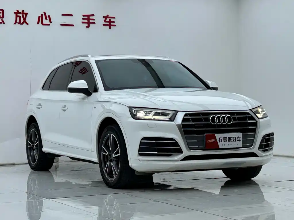 Audi Q5L 2018 40 TFSI enjoys fashionable style, National VI купить на сайте DeffCars