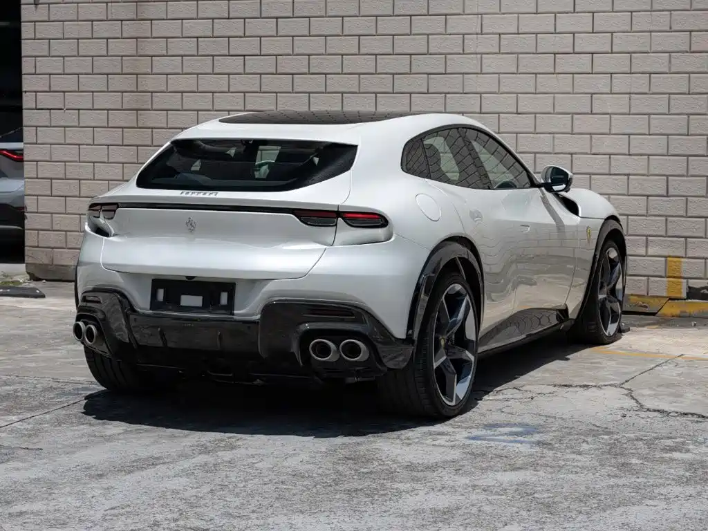 Purosangue 2023 6.5L V12 купить на сайте DeffCars