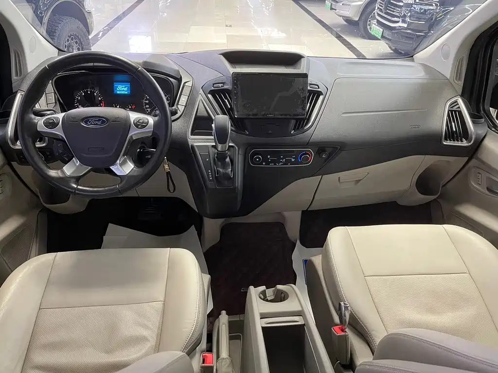 Tourio 2017 2.0T Automatic Fine Edition купить на сайте DeffCars