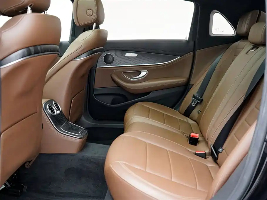 Mercedes-Benz E-Class 2021 facelift E 300 L sporty and stylish купить на сайте DeffCars